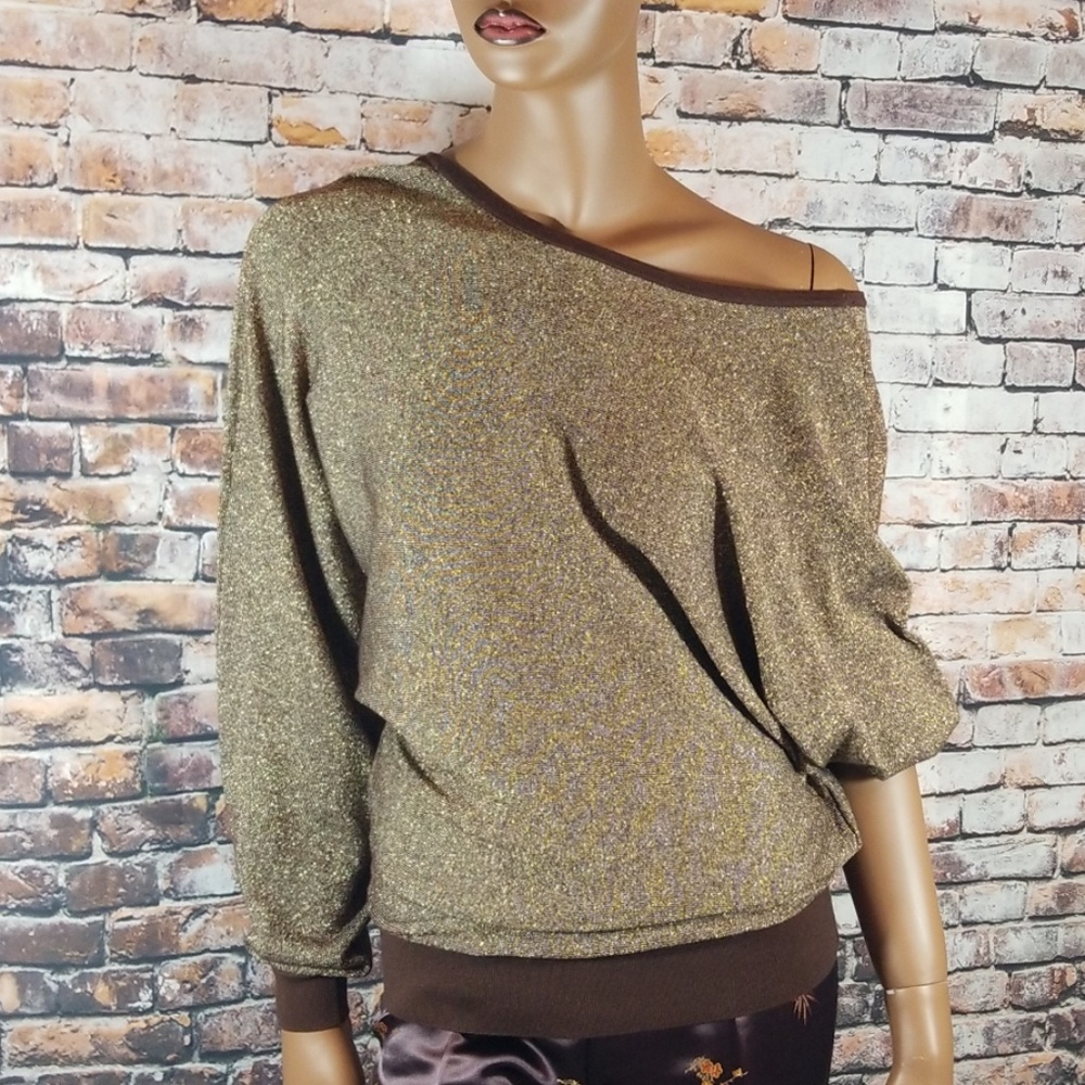 💋Cache Luxe Backless Top Medium💋 - Picture 3 of 4